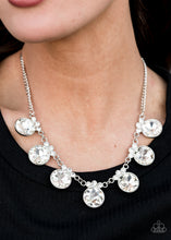 Load image into Gallery viewer, GLOW- Getter Glamour- White
